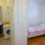 Danny Apartment