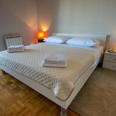 Danny Апартаменти